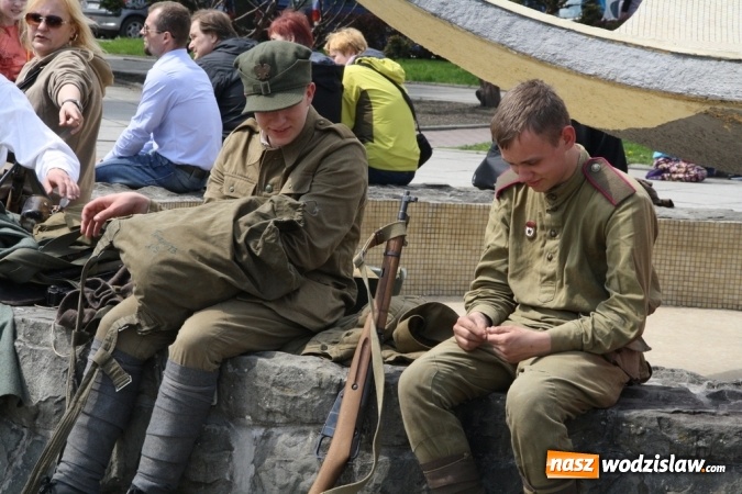 Zdjęcie w galerii na portalu naszwodzislaw.com: Działo się! Wodzisławska militarna majówka na długo pozostanie w pamięci  wiadomości z regionu