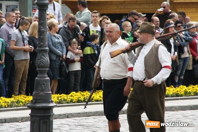 Zdjęcie w galerii na portalu naszwodzislaw.com: Działo się! Wodzisławska militarna majówka na długo pozostanie w pamięci  wiadomości z regionu