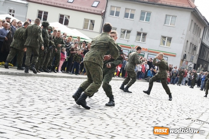 Zdjęcie w galerii na portalu naszwodzislaw.com: Działo się! Wodzisławska militarna majówka na długo pozostanie w pamięci  wiadomości z regionu