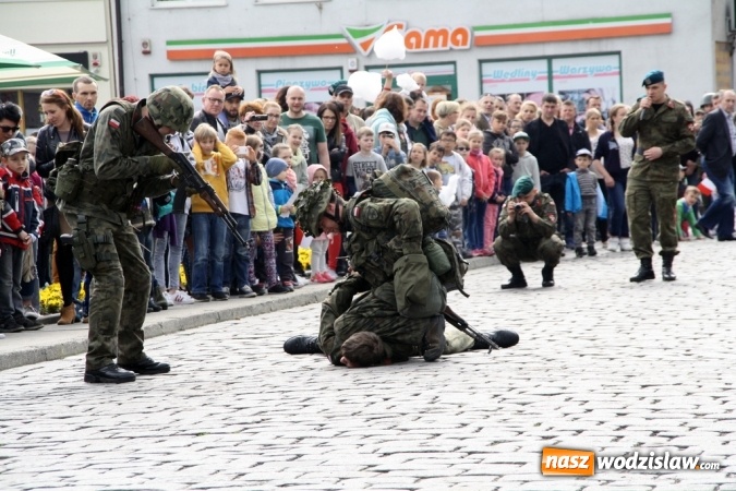 Zdjęcie w galerii na portalu naszwodzislaw.com: Działo się! Wodzisławska militarna majówka na długo pozostanie w pamięci  wiadomości z regionu