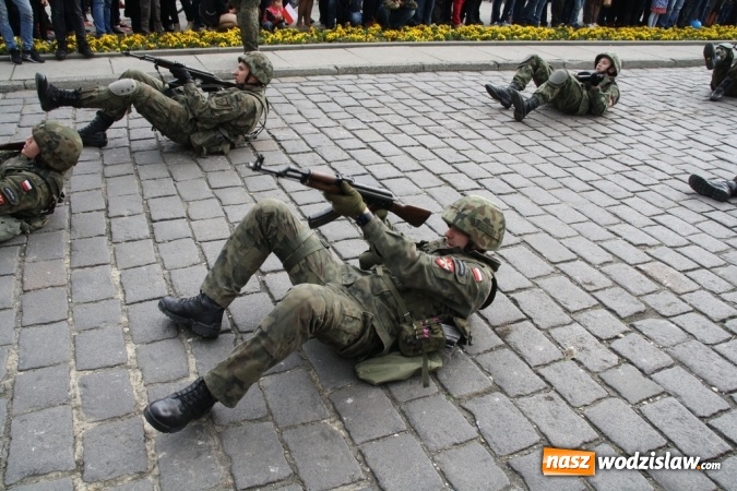 Zdjęcie w galerii na portalu naszwodzislaw.com: Działo się! Wodzisławska militarna majówka na długo pozostanie w pamięci  wiadomości z regionu