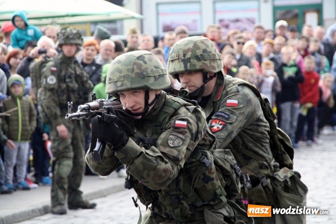 Zdjęcie w galerii na portalu naszwodzislaw.com: Działo się! Wodzisławska militarna majówka na długo pozostanie w pamięci  wiadomości z regionu