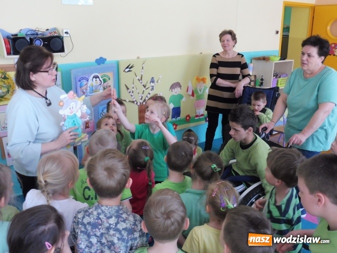 Zdjęcie w galerii na portalu naszwodzislaw.com: Kolor zielony opanował wodzisławskie przedszkole numer 6  wiadomości z regionu