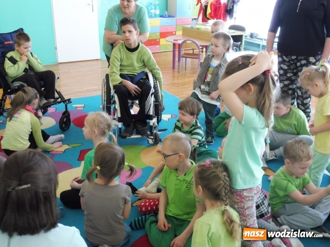 Zdjęcie w galerii na portalu naszwodzislaw.com: Kolor zielony opanował wodzisławskie przedszkole numer 6  wiadomości z regionu