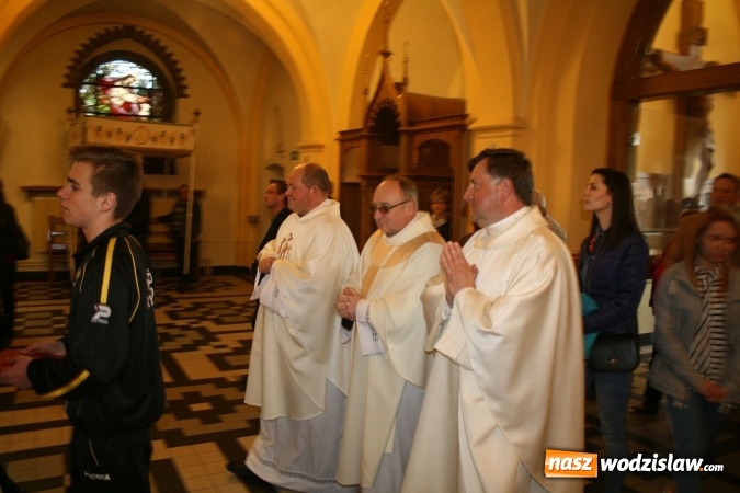 Zdjęcie w galerii na portalu naszwodzislaw.com: Rocznicę powstania klubu KS Naprzód Rydułtowy świętowano podczas uroczystej Mszy Świętej  wiadomości z regionu