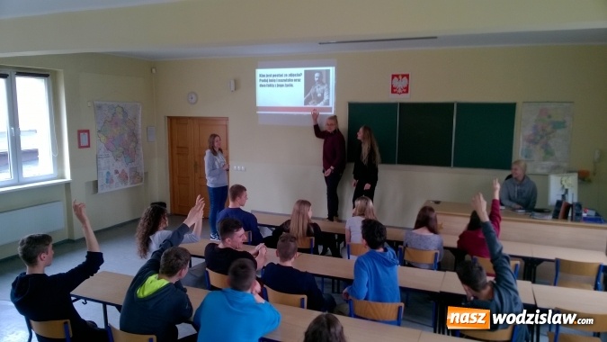 Zdjęcie w galerii na portalu naszwodzislaw.com: Dzień Otwarty wodzisławskiej Jedynki. Jakie atrakcje odbywały się w tym dniu?  wiadomości z regionu