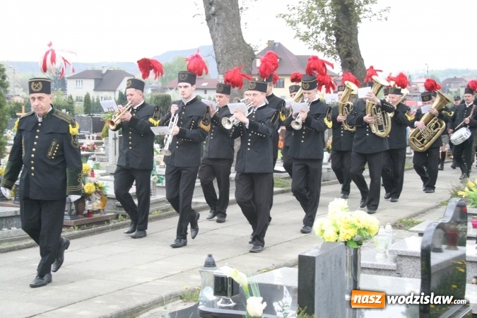 Zdjęcie w galerii na portalu naszwodzislaw.com: W Rydułtowach świętowano Dzień Flagi, 95. rocznicę III Powstania Śląskiego oraz Międzynarodowy Dzień Strażaka  wiadomości z regionu