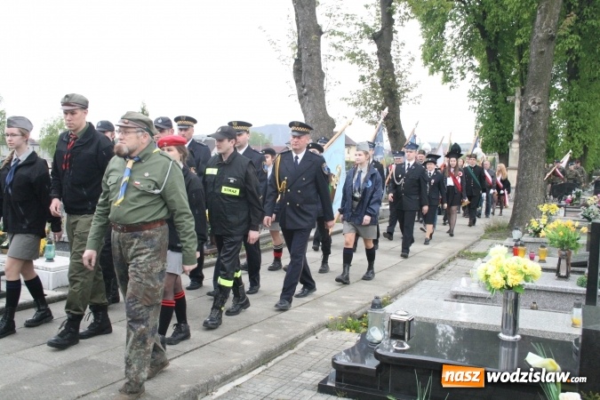 Zdjęcie w galerii na portalu naszwodzislaw.com: W Rydułtowach świętowano Dzień Flagi, 95. rocznicę III Powstania Śląskiego oraz Międzynarodowy Dzień Strażaka  wiadomości z regionu