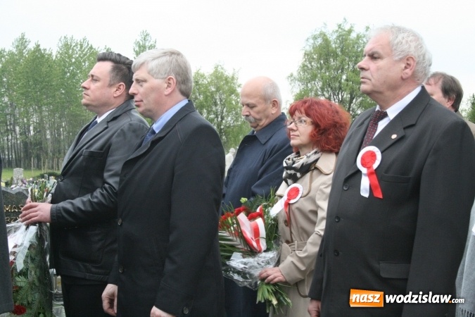 Zdjęcie w galerii na portalu naszwodzislaw.com: W Rydułtowach świętowano Dzień Flagi, 95. rocznicę III Powstania Śląskiego oraz Międzynarodowy Dzień Strażaka  wiadomości z regionu