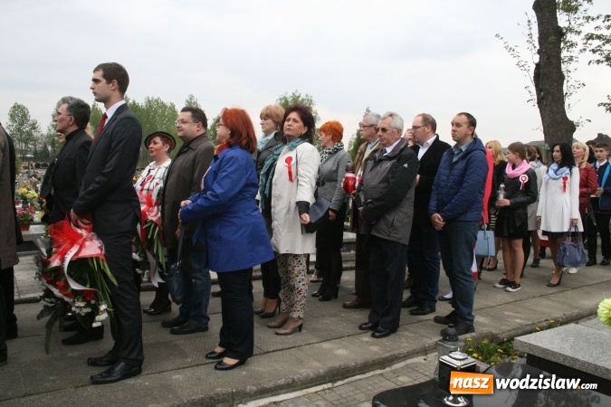 Zdjęcie w galerii na portalu naszwodzislaw.com: W Rydułtowach świętowano Dzień Flagi, 95. rocznicę III Powstania Śląskiego oraz Międzynarodowy Dzień Strażaka  wiadomości z regionu