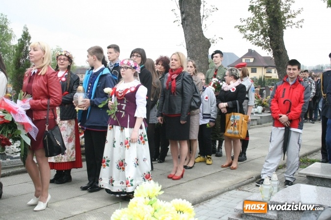 Zdjęcie w galerii na portalu naszwodzislaw.com: W Rydułtowach świętowano Dzień Flagi, 95. rocznicę III Powstania Śląskiego oraz Międzynarodowy Dzień Strażaka  wiadomości z regionu