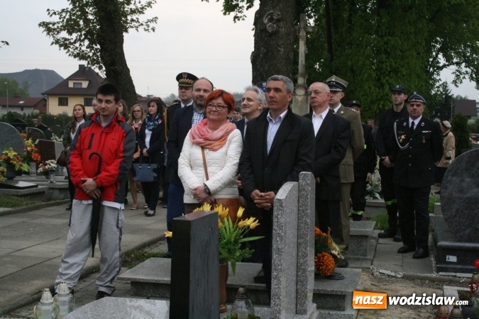 Zdjęcie w galerii na portalu naszwodzislaw.com: W Rydułtowach świętowano Dzień Flagi, 95. rocznicę III Powstania Śląskiego oraz Międzynarodowy Dzień Strażaka  wiadomości z regionu