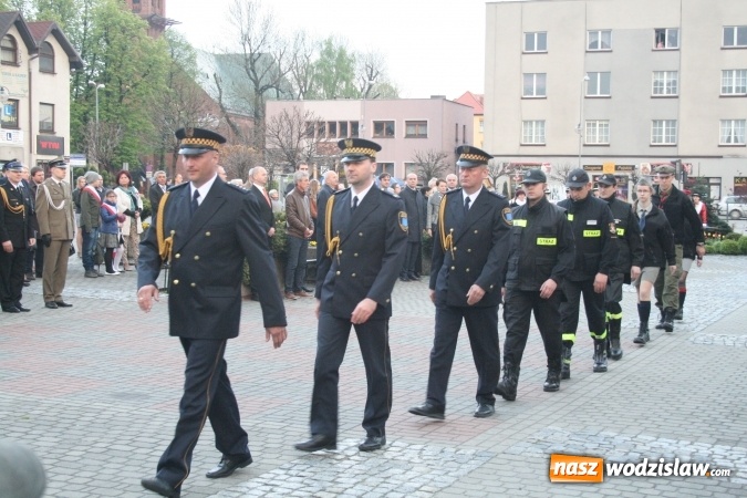 Zdjęcie w galerii na portalu naszwodzislaw.com: W Rydułtowach świętowano Dzień Flagi, 95. rocznicę III Powstania Śląskiego oraz Międzynarodowy Dzień Strażaka  wiadomości z regionu
