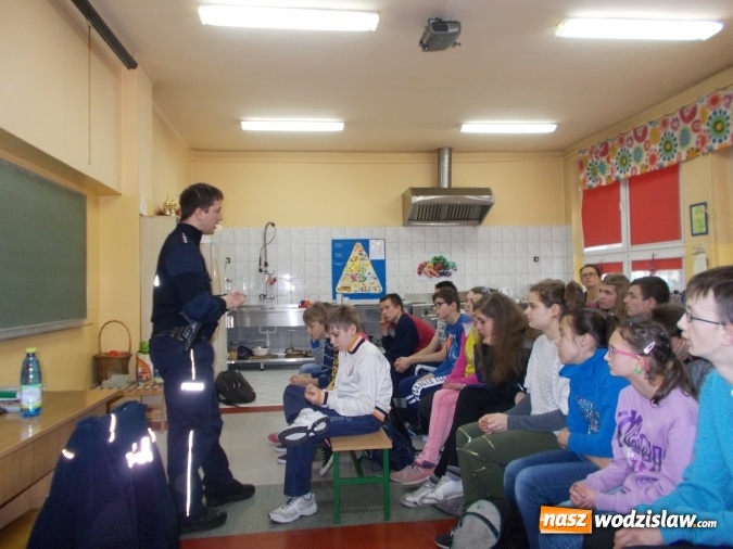 Zdjęcie w galerii na portalu naszwodzislaw.com: Szkoła bezpiecznego Internetu  wiadomości z regionu