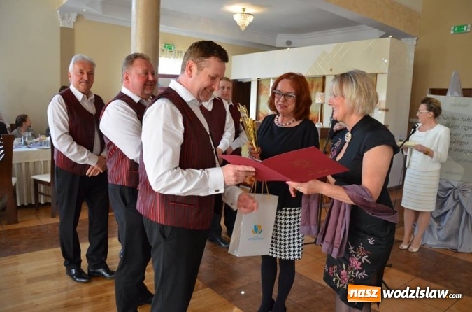 Zdjęcie w galerii na portalu naszwodzislaw.com: Sportowcy i ludzie kultury odebrali nagrody wiadomości z regionu