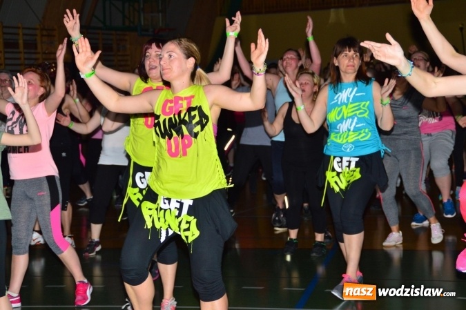 Zdjęcie w galerii na portalu naszwodzislaw.com: Be Fit Zumba - wielki maraton w Lubomi wiadomości z regionu