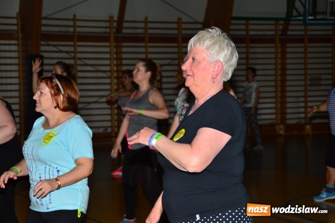 Zdjęcie w galerii na portalu naszwodzislaw.com: Be Fit Zumba - wielki maraton w Lubomi wiadomości z regionu