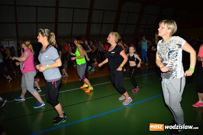 Zdjęcie w galerii na portalu naszwodzislaw.com: Be Fit Zumba - wielki maraton w Lubomi wiadomości z regionu