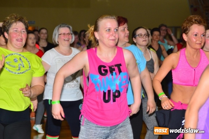 Zdjęcie w galerii na portalu naszwodzislaw.com: Be Fit Zumba - wielki maraton w Lubomi wiadomości z regionu
