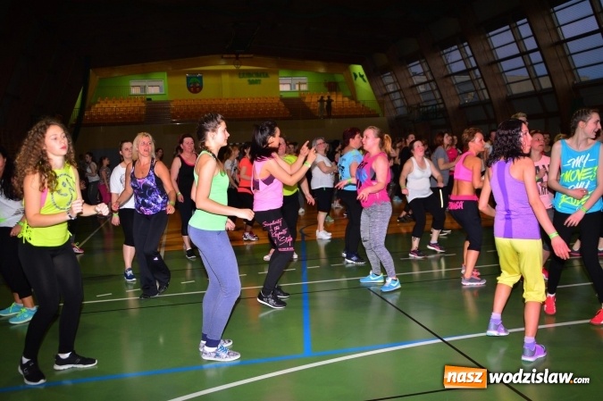 Zdjęcie w galerii na portalu naszwodzislaw.com: Be Fit Zumba - wielki maraton w Lubomi wiadomości z regionu