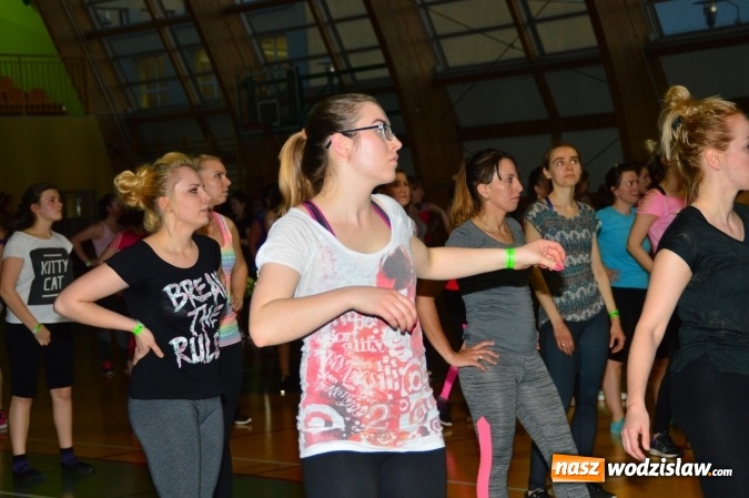 Zdjęcie w galerii na portalu naszwodzislaw.com: Be Fit Zumba - wielki maraton w Lubomi wiadomości z regionu