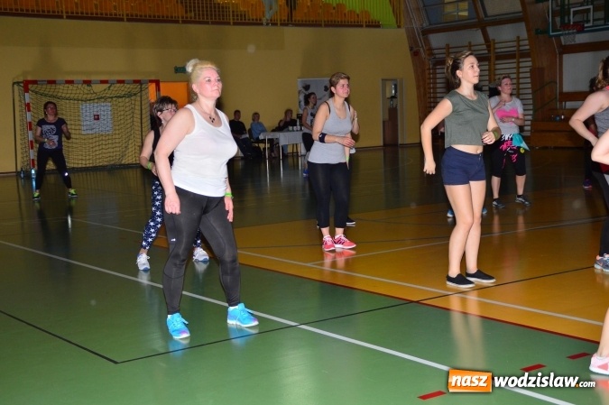 Zdjęcie w galerii na portalu naszwodzislaw.com: Be Fit Zumba - wielki maraton w Lubomi wiadomości z regionu