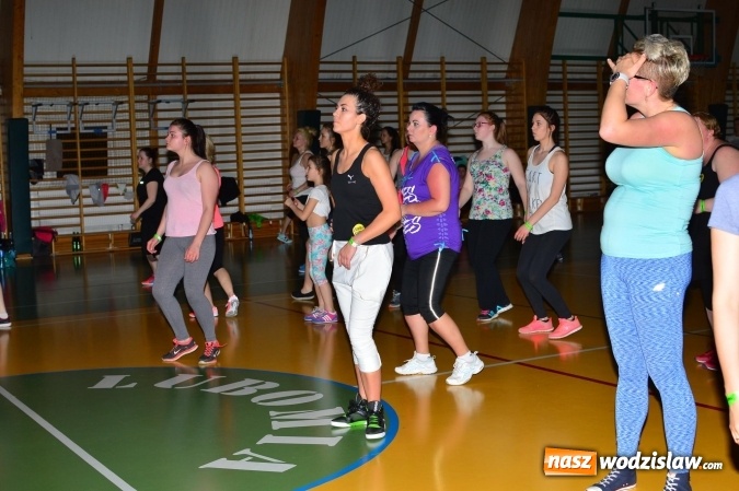 Zdjęcie w galerii na portalu naszwodzislaw.com: Be Fit Zumba - wielki maraton w Lubomi wiadomości z regionu