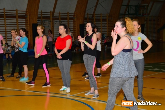 Zdjęcie w galerii na portalu naszwodzislaw.com: Be Fit Zumba - wielki maraton w Lubomi wiadomości z regionu