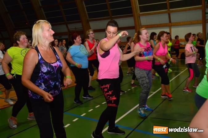 Zdjęcie w galerii na portalu naszwodzislaw.com: Be Fit Zumba - wielki maraton w Lubomi wiadomości z regionu