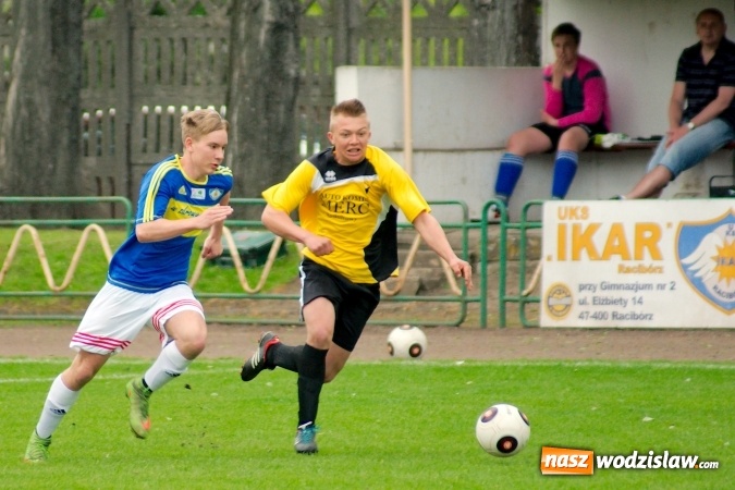 Zdjęcie w galerii na portalu naszwodzislaw.com: Juniorzy Rydułtów przegrali w ostatniej chwili. Kapitan gospodarzy z hat-trickiem wiadomości z regionu