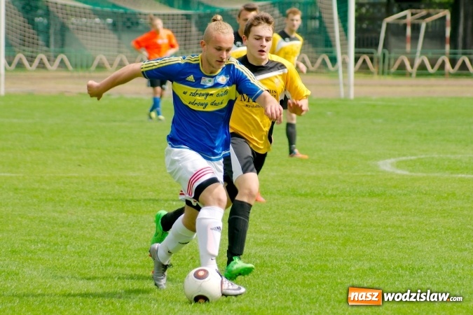 Zdjęcie w galerii na portalu naszwodzislaw.com: Juniorzy Rydułtów przegrali w ostatniej chwili. Kapitan gospodarzy z hat-trickiem wiadomości z regionu