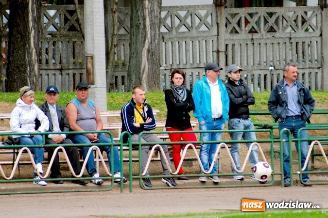 Zdjęcie w galerii na portalu naszwodzislaw.com: Juniorzy Rydułtów przegrali w ostatniej chwili. Kapitan gospodarzy z hat-trickiem wiadomości z regionu