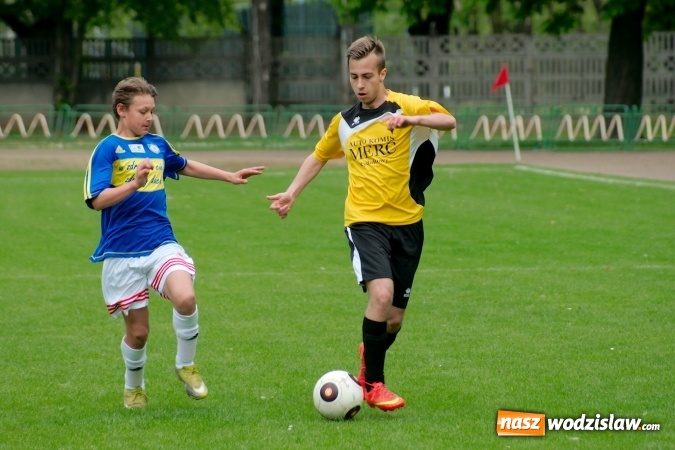 Zdjęcie w galerii na portalu naszwodzislaw.com: Juniorzy Rydułtów przegrali w ostatniej chwili. Kapitan gospodarzy z hat-trickiem wiadomości z regionu