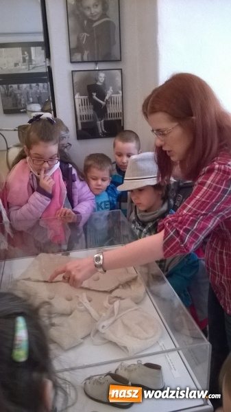 Zdjęcie w galerii na portalu naszwodzislaw.com: Przedszkolaki z PP numer 18 odwiedziły wodzisławskie Muzeum  wiadomości z regionu