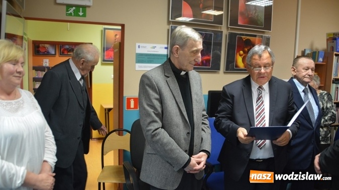 Zdjęcie w galerii na portalu naszwodzislaw.com: Biblioteka w Marklowicach wzbogaciła się o cenne woluminy  wiadomości z regionu