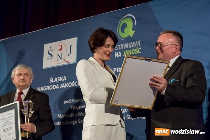 Zdjęcie w galerii na portalu naszwodzislaw.com: Wręczono Śląskie Nagrody Jakości oraz nagrody programu Stawiamy na Jakość. Wśr&oacute;d wyr&oacute;żnionych firma z naszego powiatu wiadomości z regionu