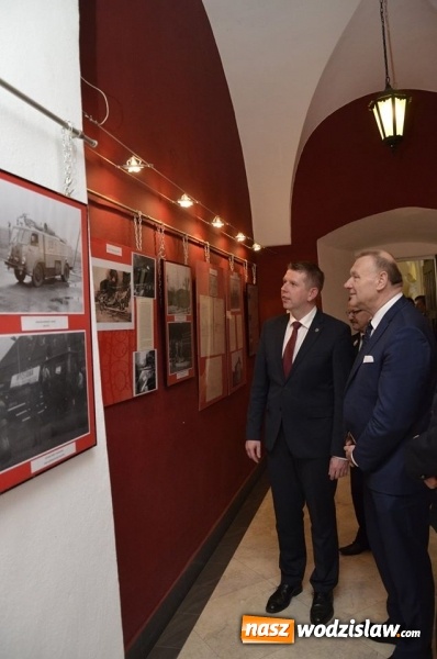 Zdjęcie w galerii na portalu naszwodzislaw.com: P&oacute;łwiecze zawodowego pożarnictwa na ziemi wodzisławskiej wiadomości z regionu