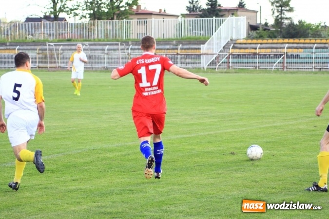 Zdjęcie w galerii na portalu naszwodzislaw.com: Naprzód Rydułtowy podzielił się punktami z wiceliderem z Łabęd wiadomości z regionu