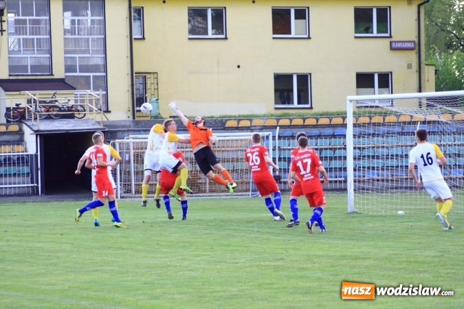 Zdjęcie w galerii na portalu naszwodzislaw.com: Naprzód Rydułtowy podzielił się punktami z wiceliderem z Łabęd wiadomości z regionu