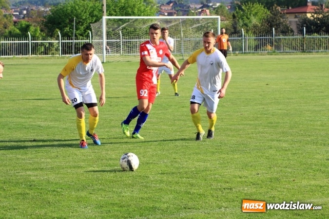 Zdjęcie w galerii na portalu naszwodzislaw.com: Naprzód Rydułtowy podzielił się punktami z wiceliderem z Łabęd wiadomości z regionu