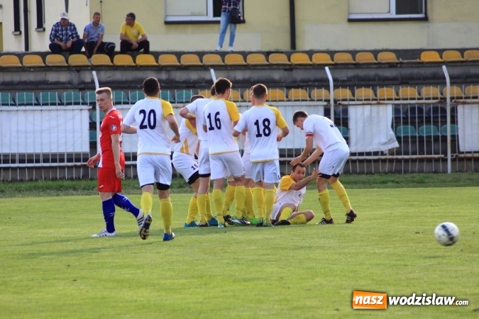 Zdjęcie w galerii na portalu naszwodzislaw.com: Naprzód Rydułtowy podzielił się punktami z wiceliderem z Łabęd wiadomości z regionu