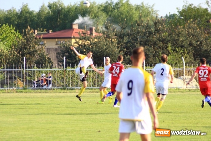 Zdjęcie w galerii na portalu naszwodzislaw.com: Naprzód Rydułtowy podzielił się punktami z wiceliderem z Łabęd wiadomości z regionu