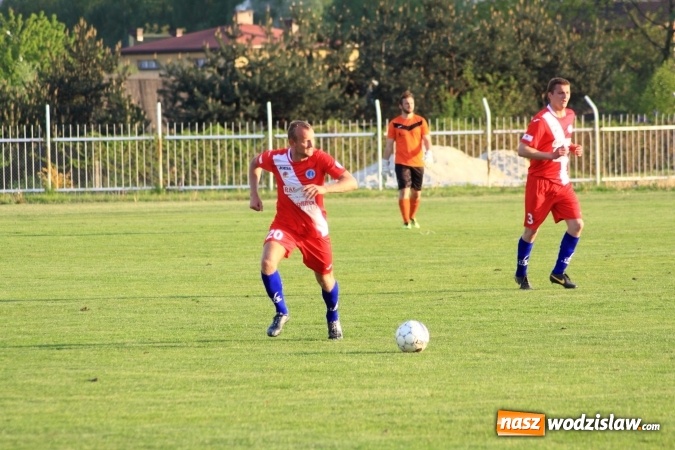 Zdjęcie w galerii na portalu naszwodzislaw.com: Naprzód Rydułtowy podzielił się punktami z wiceliderem z Łabęd wiadomości z regionu