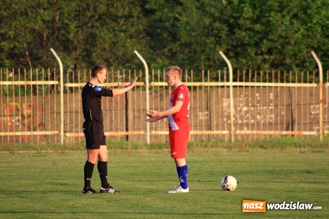 Zdjęcie w galerii na portalu naszwodzislaw.com: Naprzód Rydułtowy podzielił się punktami z wiceliderem z Łabęd wiadomości z regionu