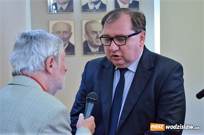 Zdjęcie w galerii na portalu naszwodzislaw.com: Podpisano umowę o współpracy Funduszu z GIG  wiadomości z regionu