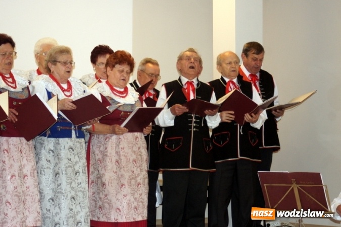 Zdjęcie w galerii na portalu naszwodzislaw.com: Jubileusz 30-lecia zespołu śpiewaczego 