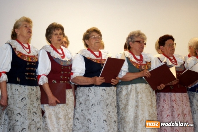 Zdjęcie w galerii na portalu naszwodzislaw.com: Jubileusz 30-lecia zespołu śpiewaczego 