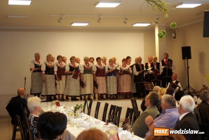 Zdjęcie w galerii na portalu naszwodzislaw.com: Jubileusz 30-lecia zespołu śpiewaczego 