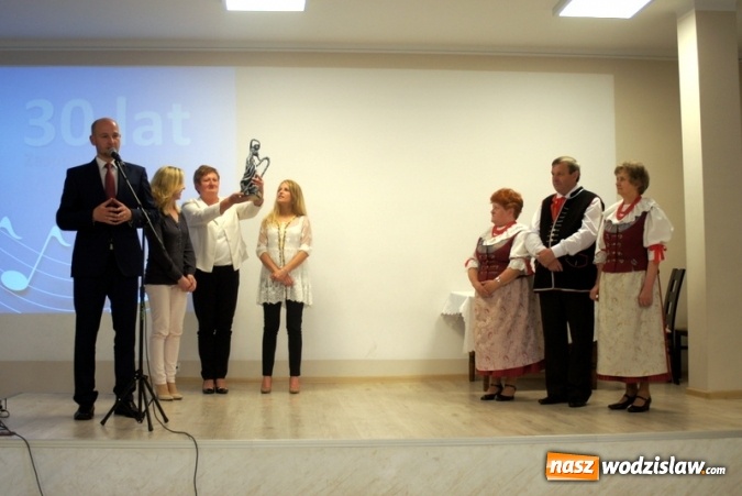 Zdjęcie w galerii na portalu naszwodzislaw.com: Jubileusz 30-lecia zespołu śpiewaczego 