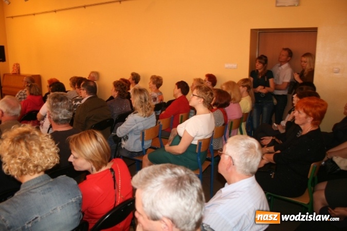 Zdjęcie w galerii na portalu naszwodzislaw.com: Jarosław Kret opowiadał o swoich przygodach - podróżniczych i dziennikarskich  wiadomości z regionu